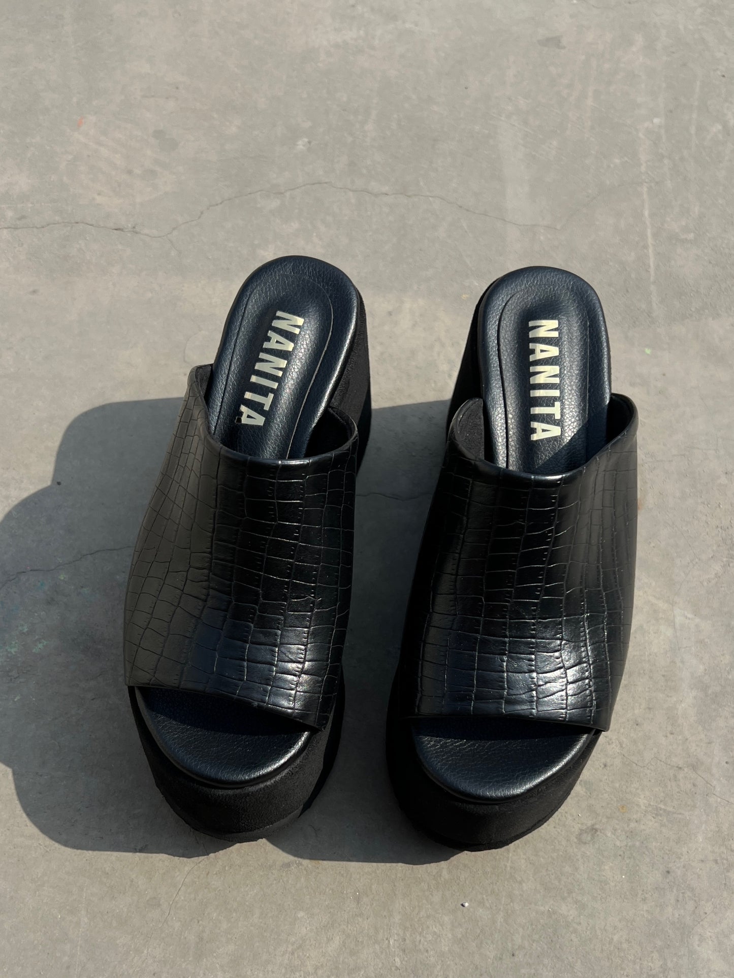 Sandalias Bruna suecos negros