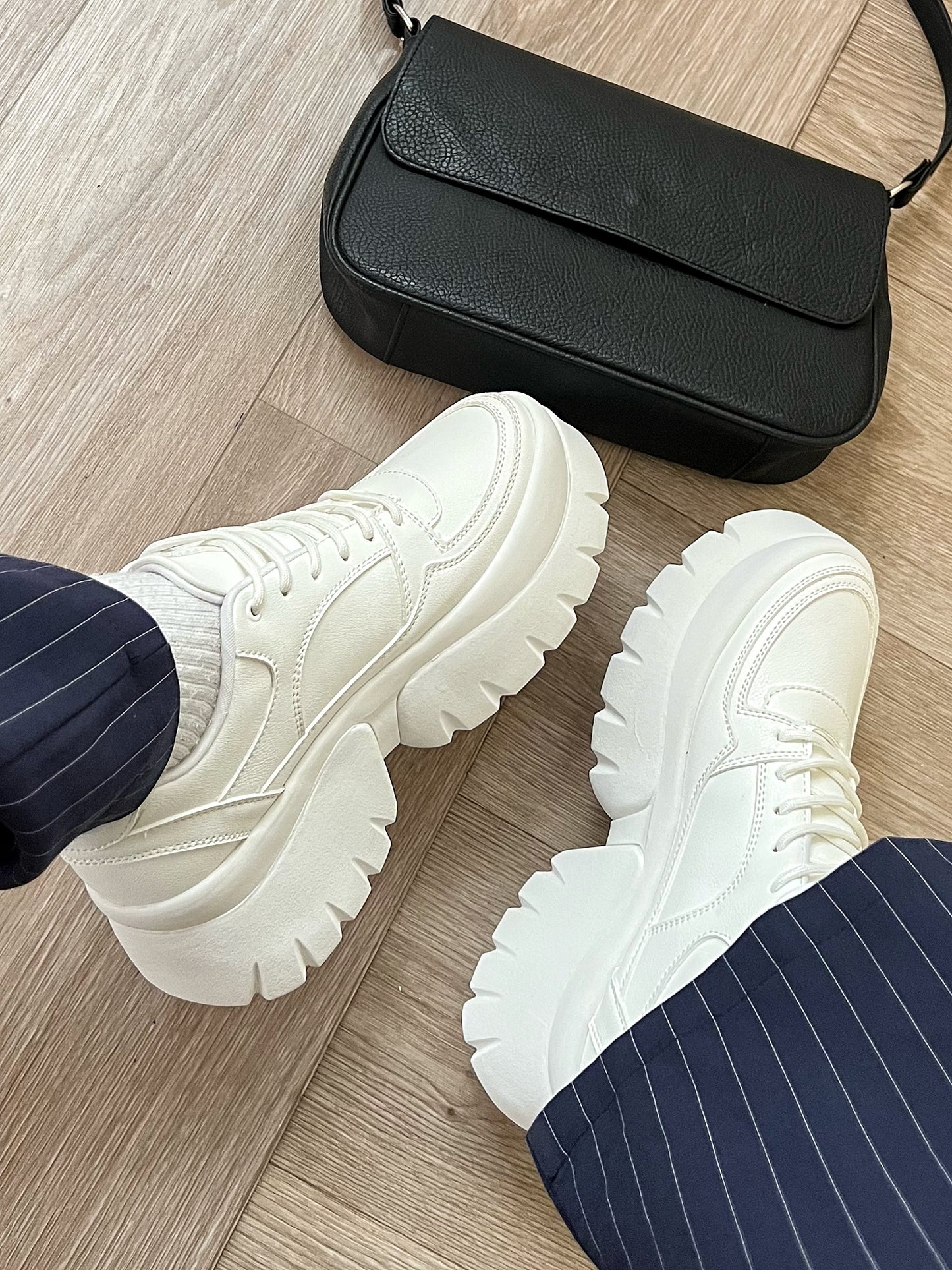 Zapatilla Blanca - Abbi