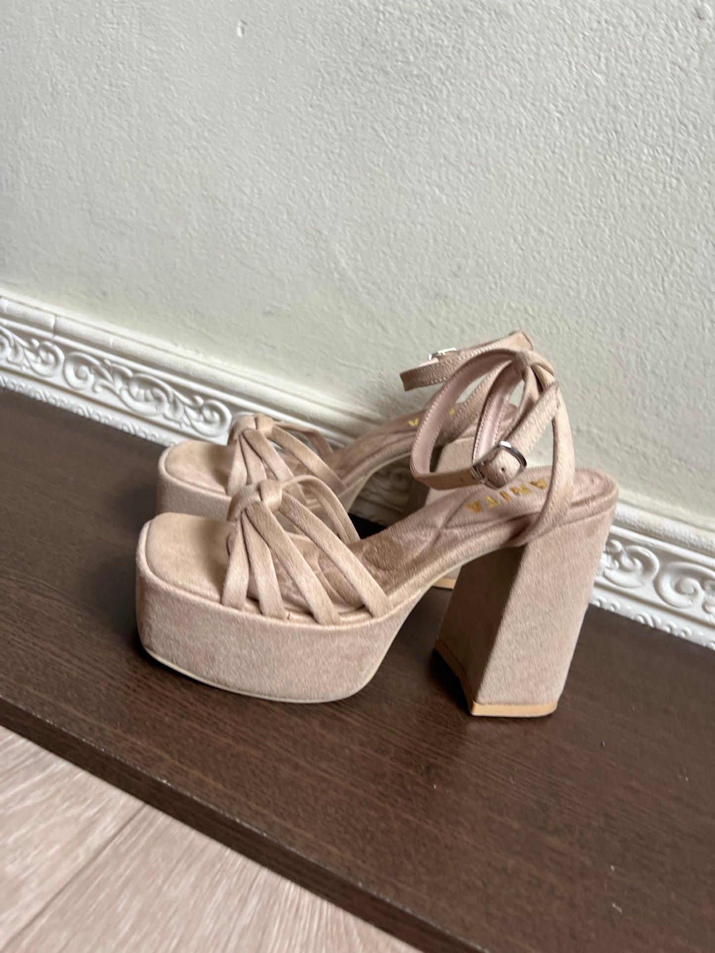 Tacón beige - Steffi