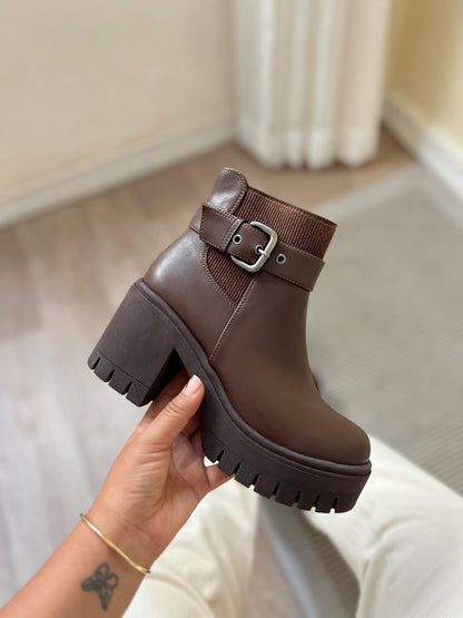 Botines Petra Brown