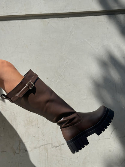 Bota marrón - Simone