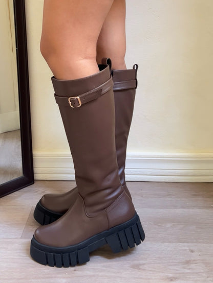 Bota marrón - Simone