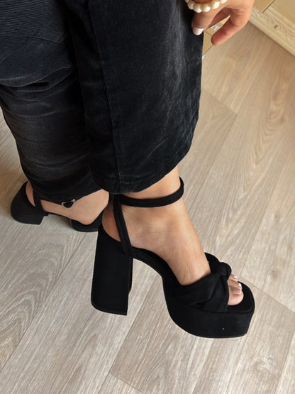 Tacón negro suede - Daisy